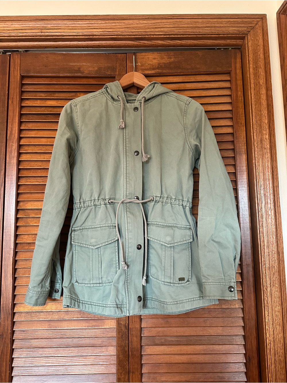 Levi's Army Green Hooded Utility Anorak Jacket size Small